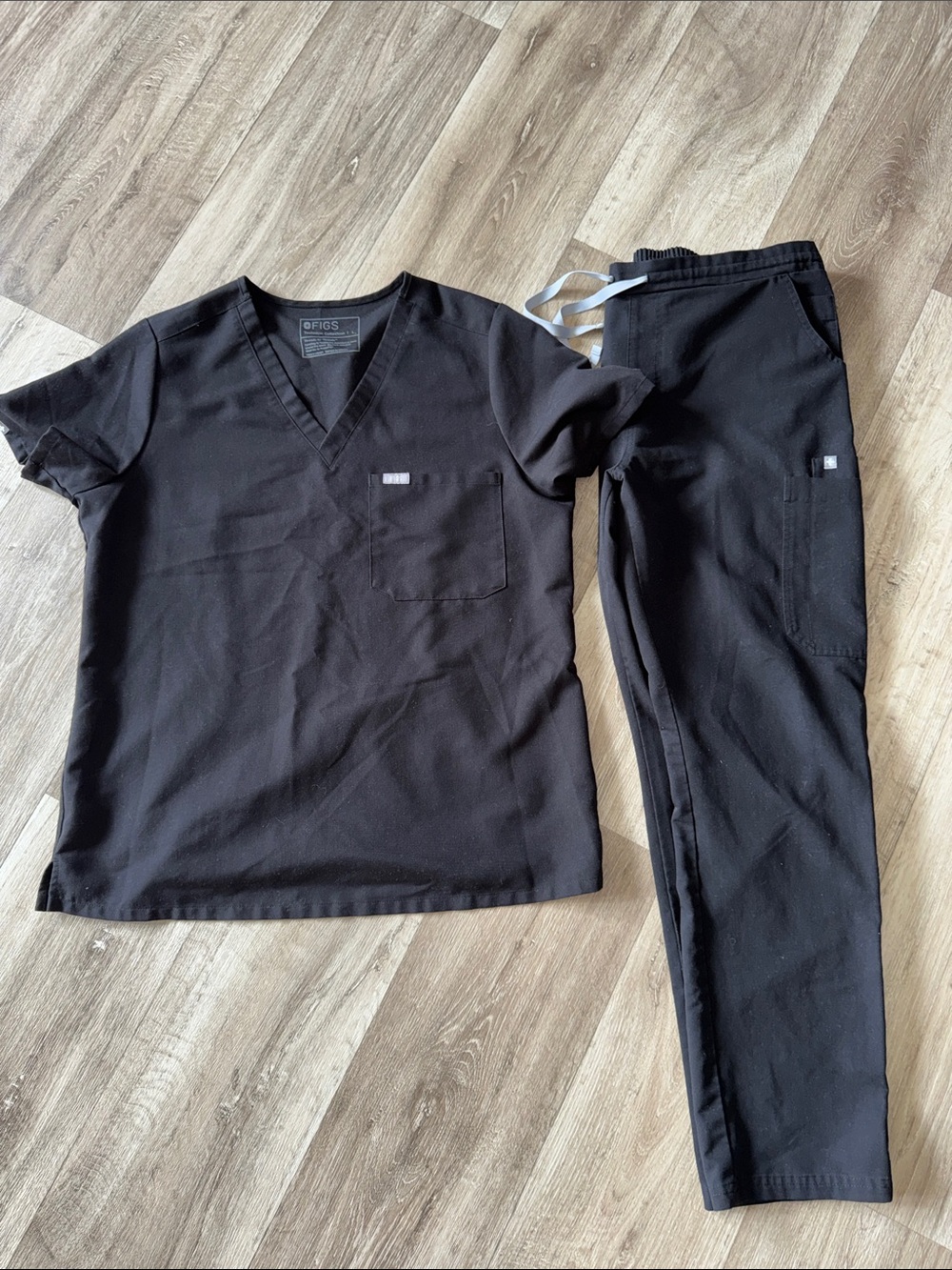 Figs Black V-Neck Scrub Top and Pants Set